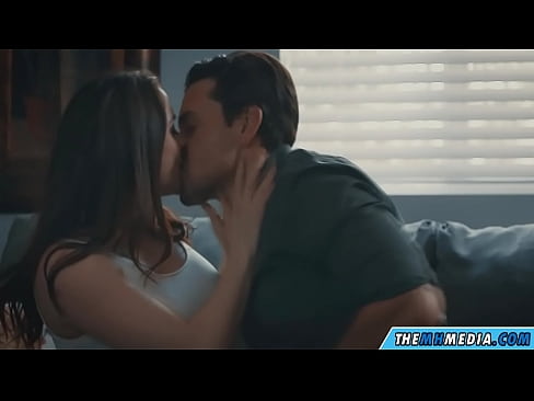 ❤️ Kugonana mwachikondi ndi mayi wabwino wa busty Zolaula pa ife ️❤